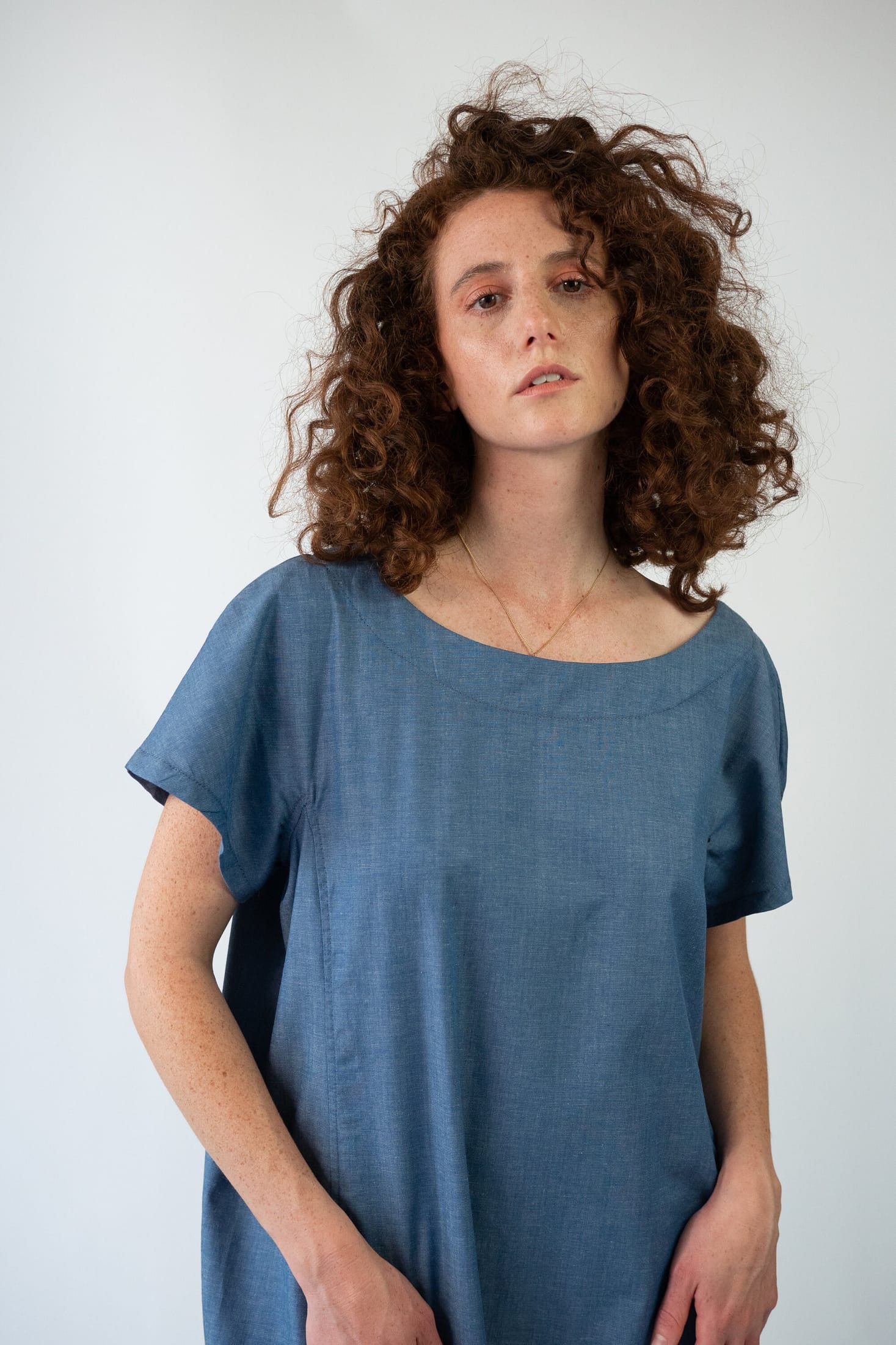 שמלת יעל ג׳ינס — תמונה 6 מתוך 10